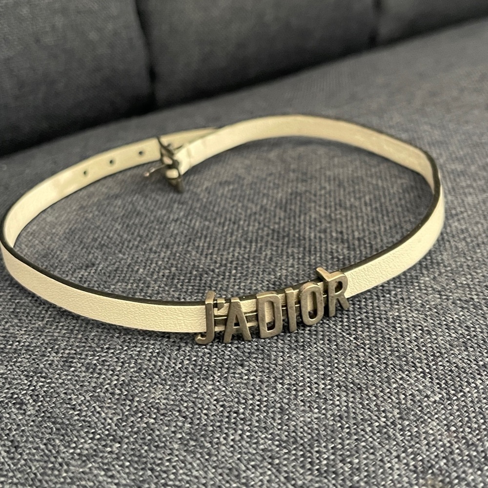 Dior J’ADIOR Leather necklace white chocker Logo